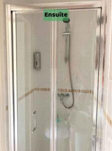 The Holt in Shropshire ensuite 2